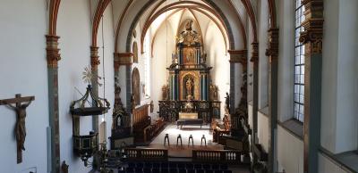 Blick von der Empore Richtung Altar in der Paterskirche im Kulturforum Franziskanerkloster, © Bettina Klapheck, Kulturamt Kempen